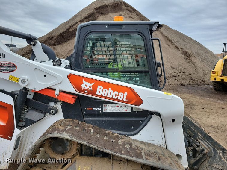 image for item DR4269 2022 Bobcat T76 tracked skid steer loader