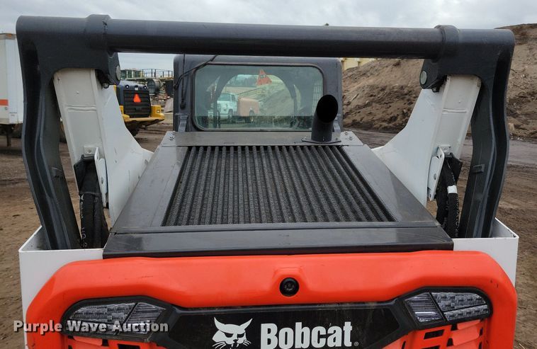 image for item DR4269 2022 Bobcat T76 tracked skid steer loader