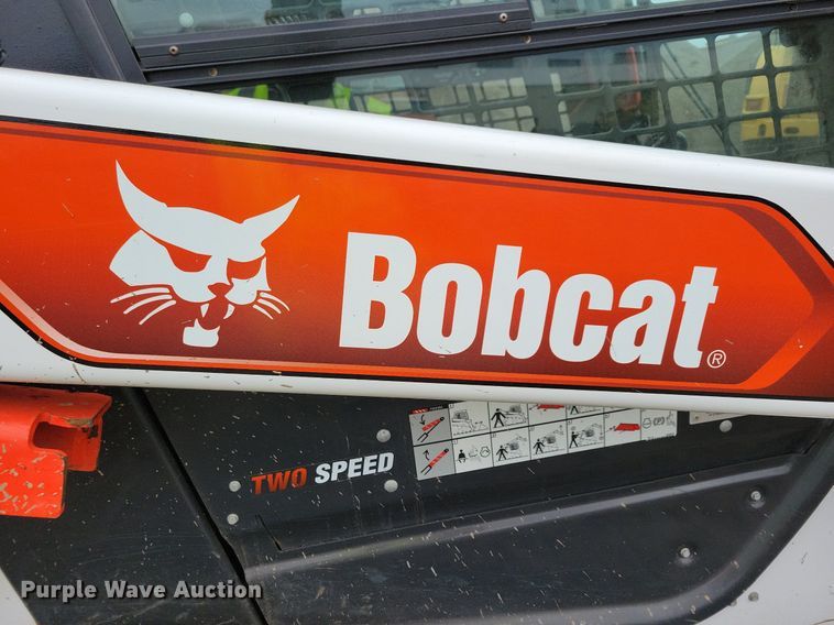 image for item DR4269 2022 Bobcat T76 tracked skid steer loader