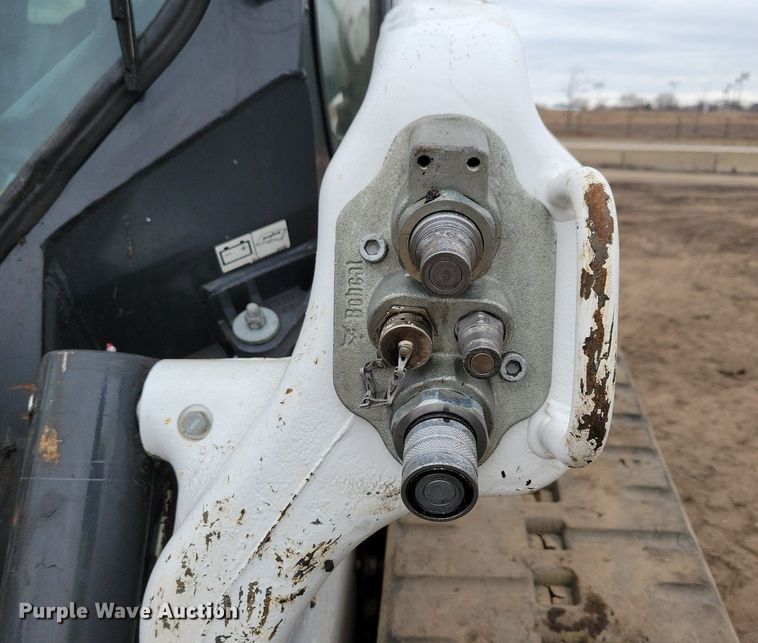 image for item DR4269 2022 Bobcat T76 tracked skid steer loader