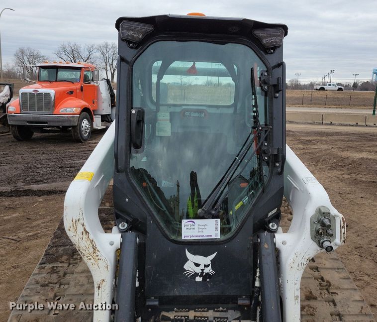 image for item DR4269 2022 Bobcat T76 tracked skid steer loader