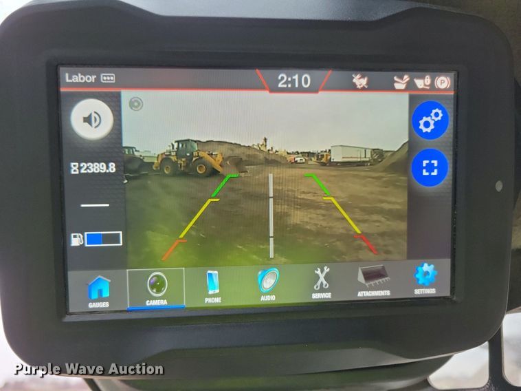 image for item DR4269 2022 Bobcat T76 tracked skid steer loader