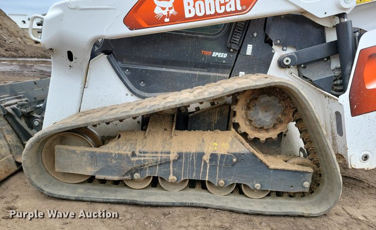 image for item DR4269 2022 Bobcat T76 tracked skid steer loader