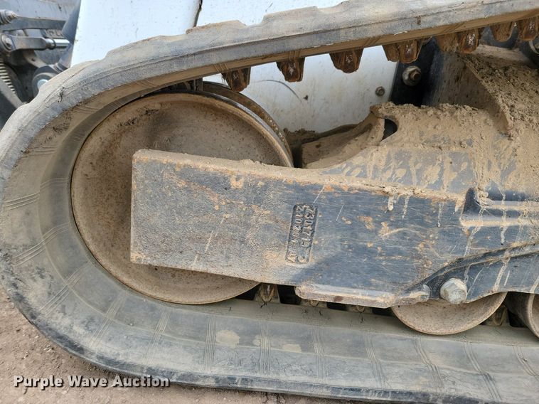 image for item DR4269 2022 Bobcat T76 tracked skid steer loader