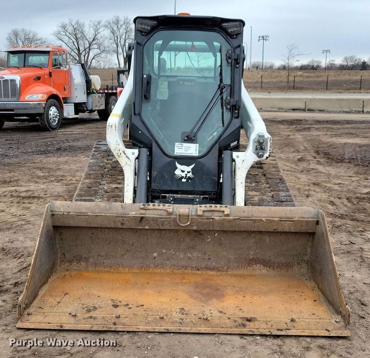image for item DR4270 2021 Bobcat T76 tracked skid steer loader
