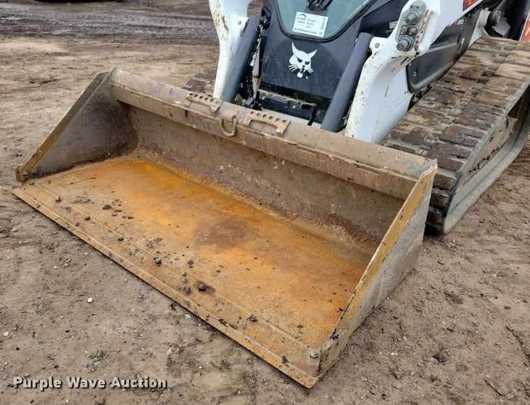 image for item DR4270 2021 Bobcat T76 tracked skid steer loader