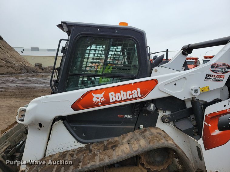 image for item DR4270 2021 Bobcat T76 tracked skid steer loader