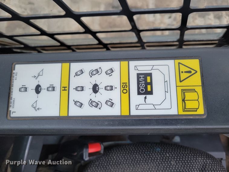image for item DR4270 2021 Bobcat T76 tracked skid steer loader