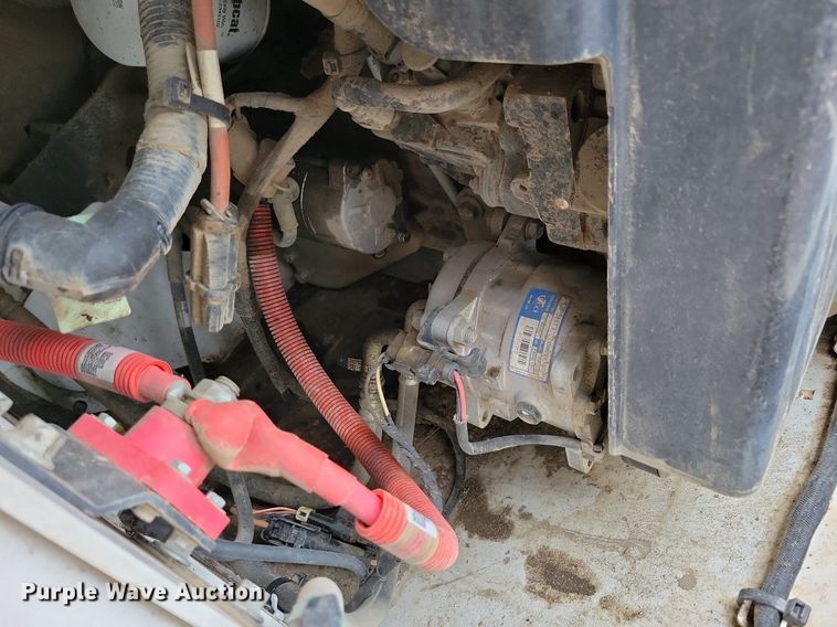 image for item DR4270 2021 Bobcat T76 tracked skid steer loader