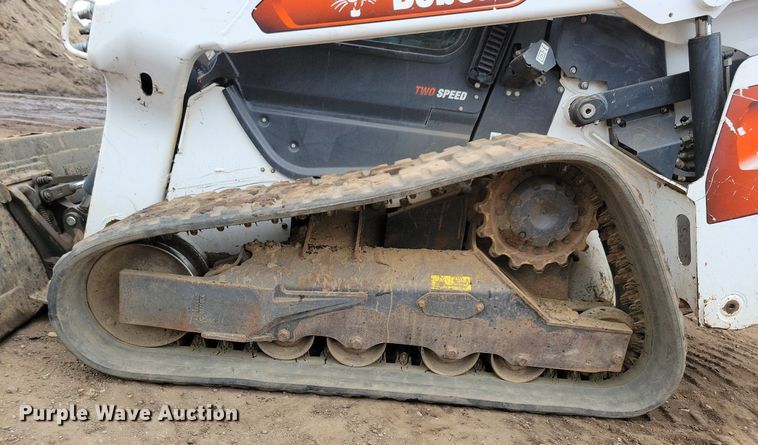 image for item DR4270 2021 Bobcat T76 tracked skid steer loader