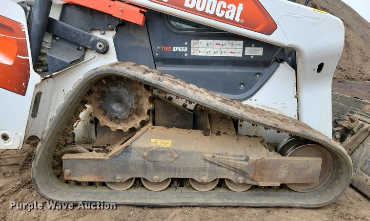 image for item DR4270 2021 Bobcat T76 tracked skid steer loader
