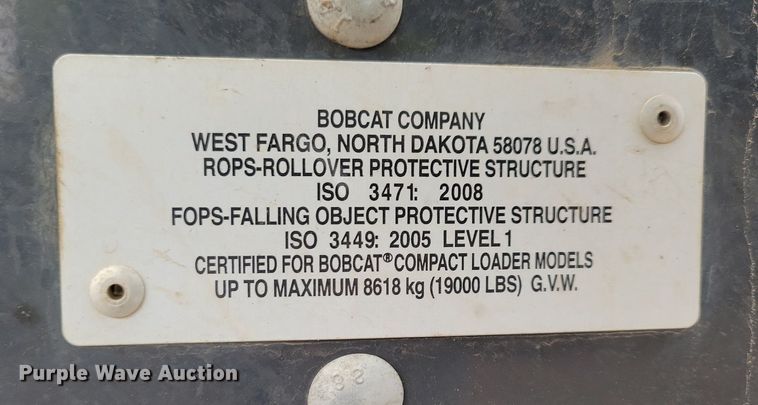 image for item DR4270 2021 Bobcat T76 tracked skid steer loader