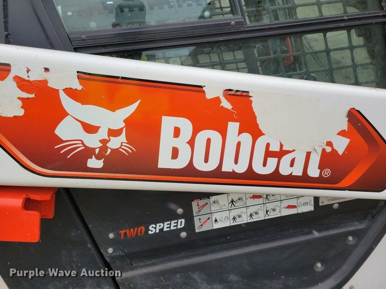 image for item DR4271 2022 Bobcat T76 tracked skid steer loader