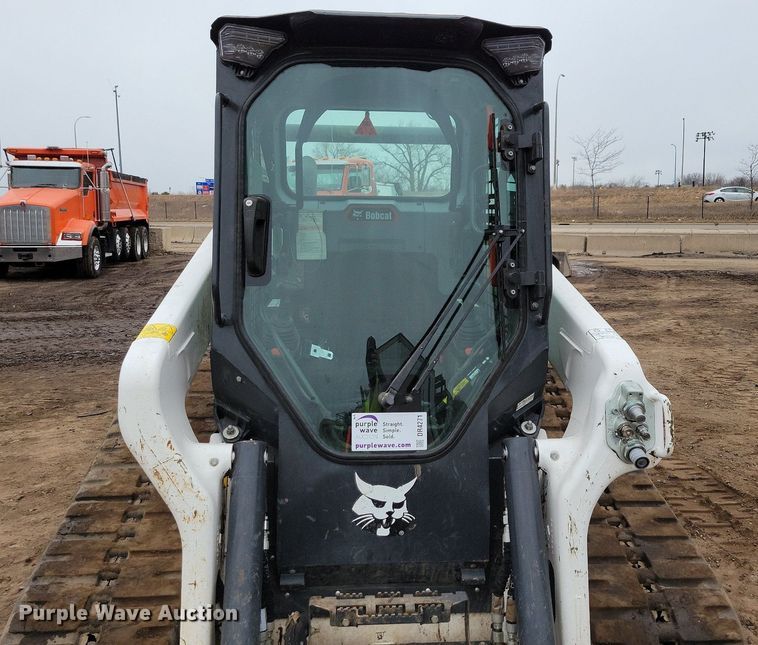 image for item DR4271 2022 Bobcat T76 tracked skid steer loader