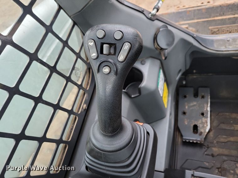 image for item DR4271 2022 Bobcat T76 tracked skid steer loader