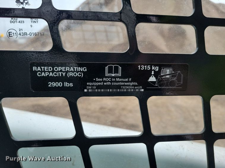 image for item DR4271 2022 Bobcat T76 tracked skid steer loader