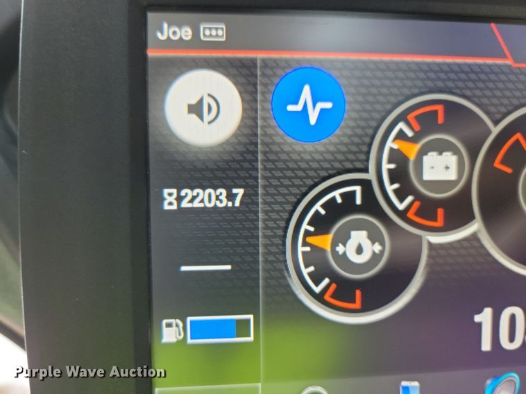 image for item DR4271 2022 Bobcat T76 tracked skid steer loader