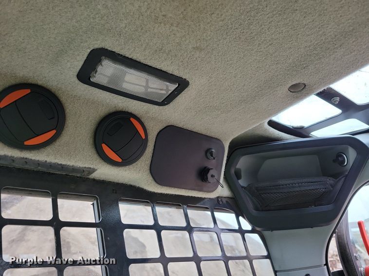 image for item DR4271 2022 Bobcat T76 tracked skid steer loader