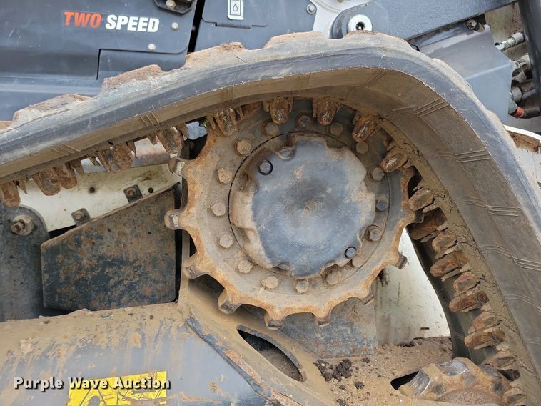 image for item DR4271 2022 Bobcat T76 tracked skid steer loader