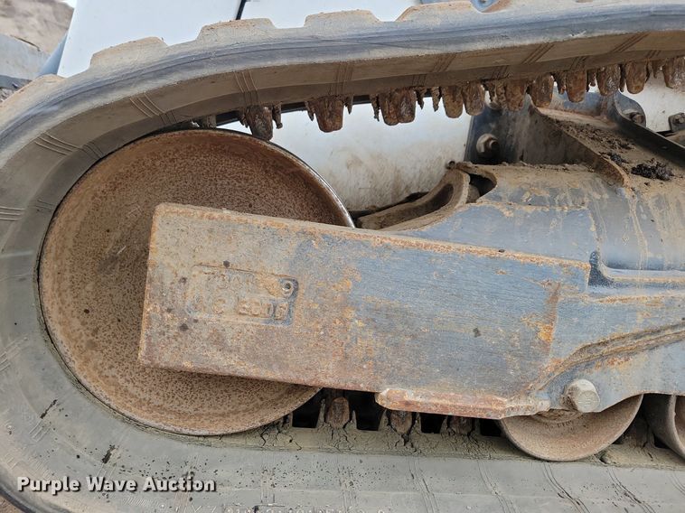 image for item DR4271 2022 Bobcat T76 tracked skid steer loader