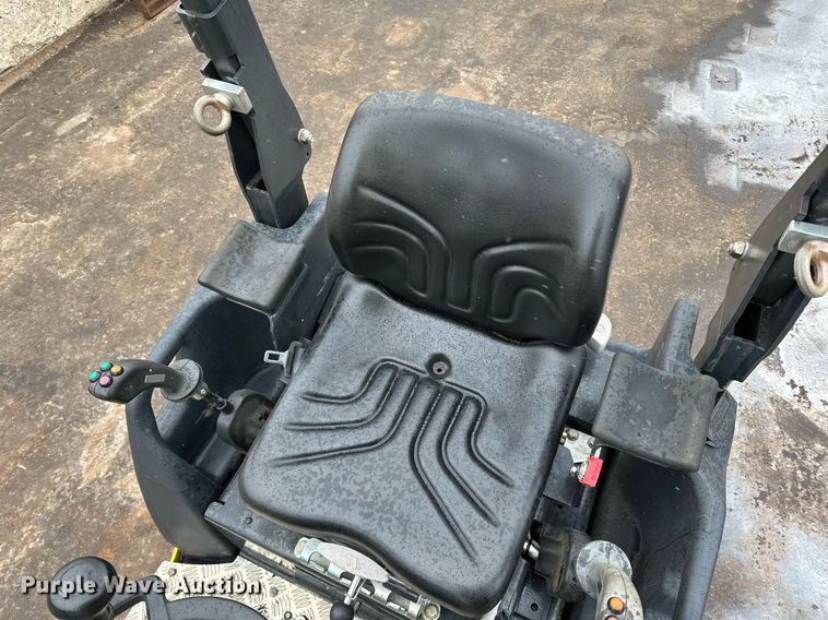 image for item DR4272 2022 Bomag BW 120 SLC-5 single drum vibratory roller