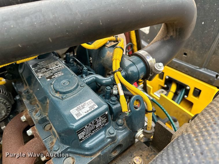 image for item DR4272 2022 Bomag BW 120 SLC-5 single drum vibratory roller