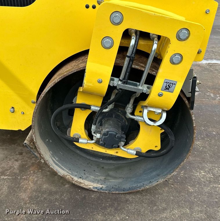 image for item DR4272 2022 Bomag BW 120 SLC-5 single drum vibratory roller