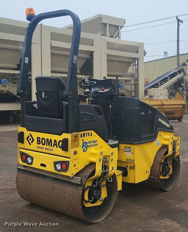 image for item DR4273 2019 Bomag BW 120 SLC-5 double drum vibratory roller