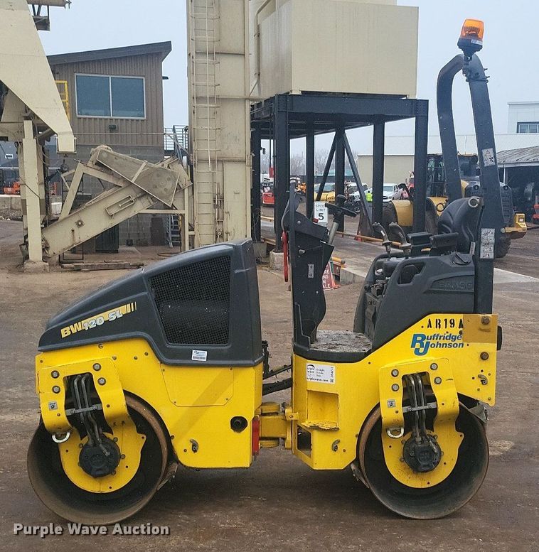 image for item DR4273 2019 Bomag BW 120 SLC-5 double drum vibratory roller