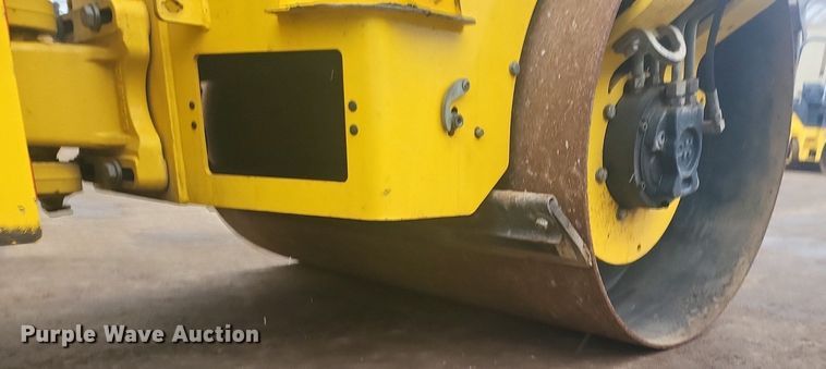 image for item DR4273 2019 Bomag BW 120 SLC-5 double drum vibratory roller