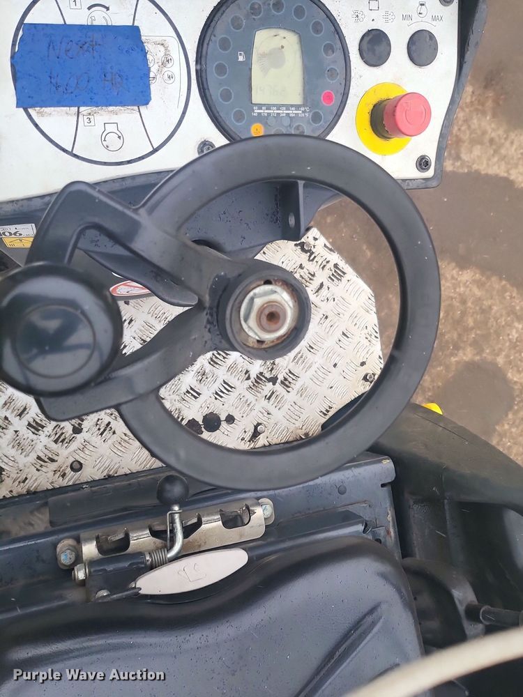 image for item DR4273 2019 Bomag BW 120 SLC-5 double drum vibratory roller