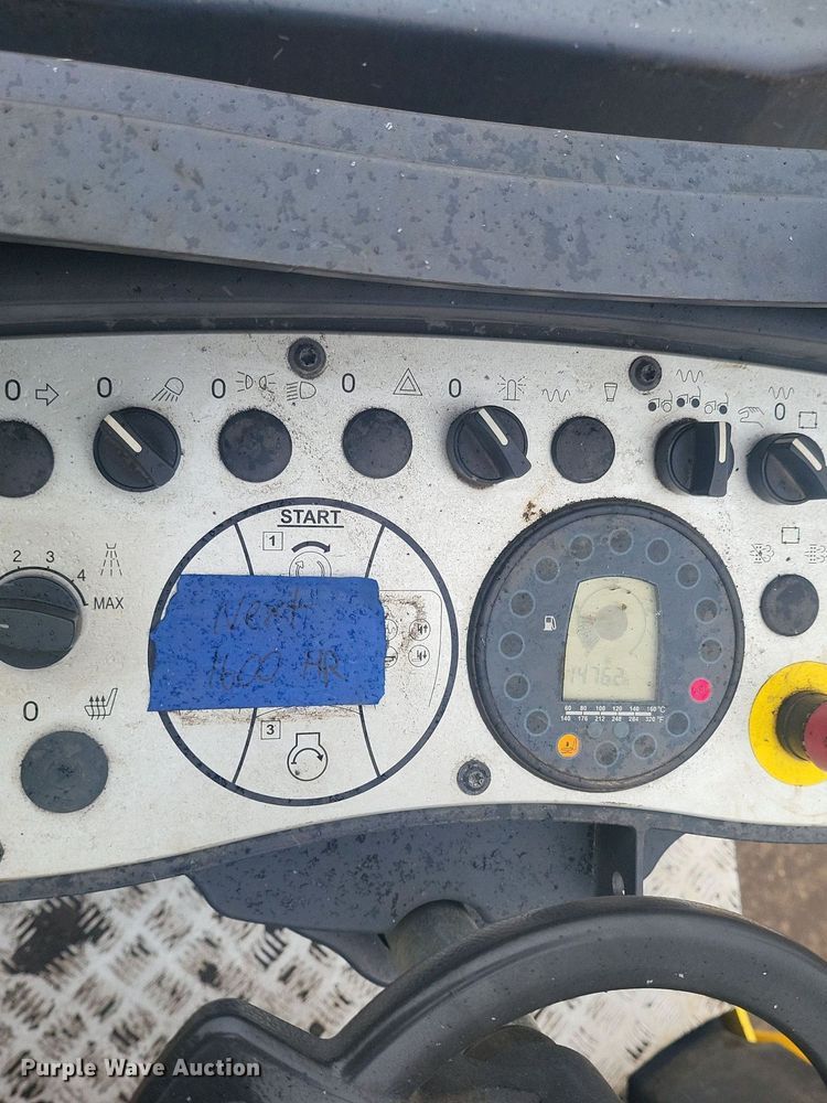 image for item DR4273 2019 Bomag BW 120 SLC-5 double drum vibratory roller