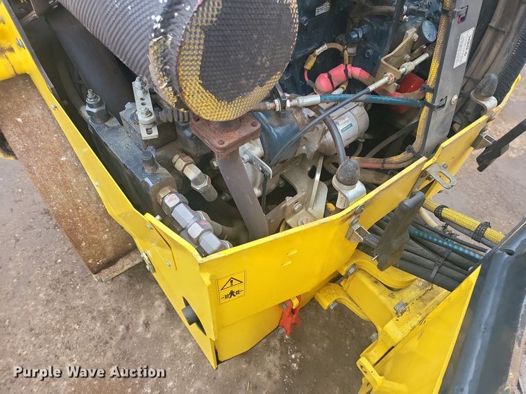 image for item DR4273 2019 Bomag BW 120 SLC-5 double drum vibratory roller