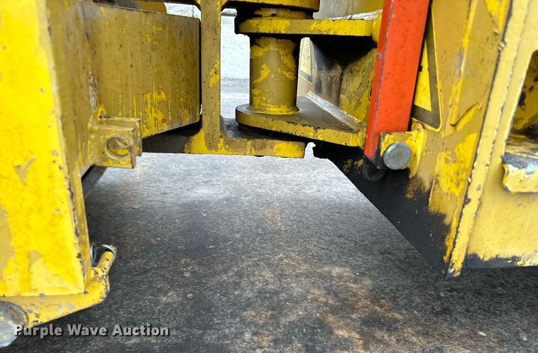 image for item DR4275 2006 Vibromax  W265 double drum vibratory roller