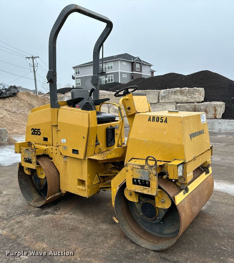 image for item DR4275 2006 Vibromax  W265 double drum vibratory roller