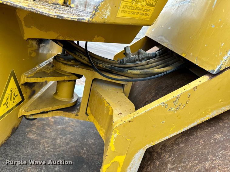 image for item DR4275 2006 Vibromax  W265 double drum vibratory roller