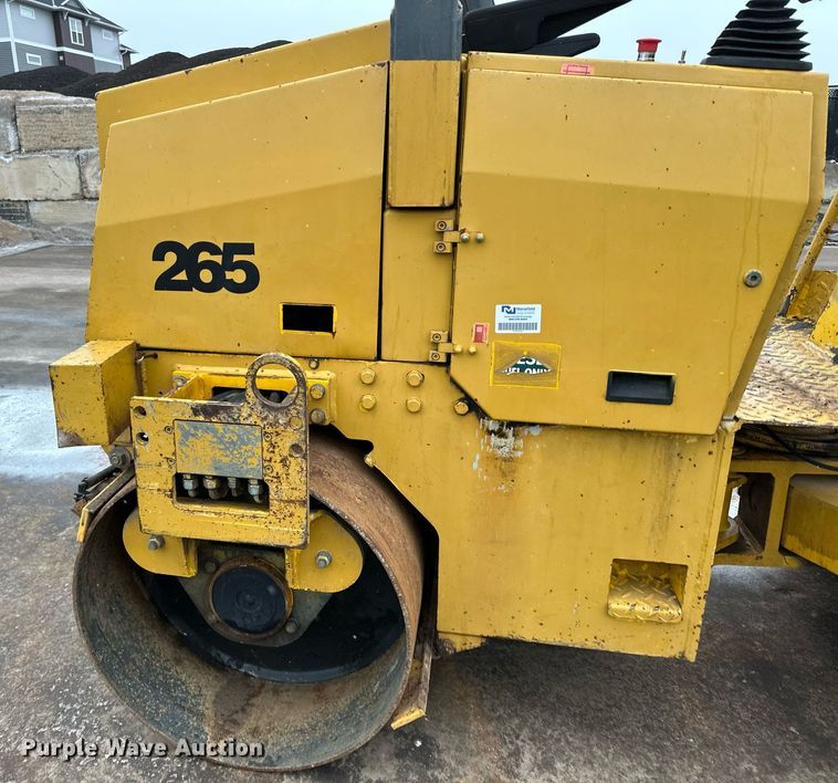 image for item DR4275 2006 Vibromax  W265 double drum vibratory roller