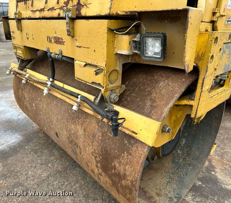 image for item DR4275 2006 Vibromax  W265 double drum vibratory roller