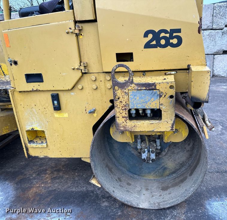 image for item DR4275 2006 Vibromax  W265 double drum vibratory roller