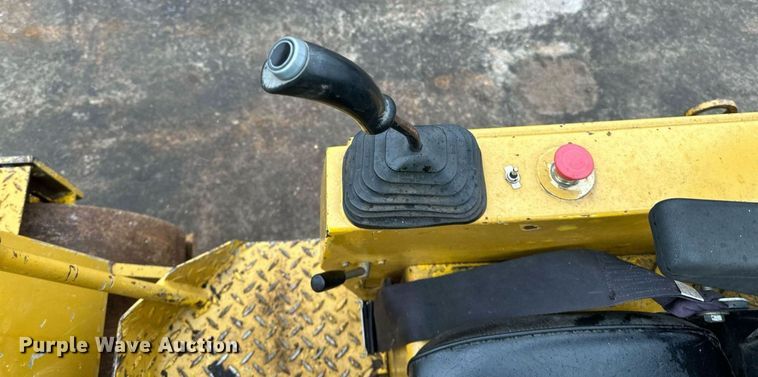 image for item DR4275 2006 Vibromax  W265 double drum vibratory roller