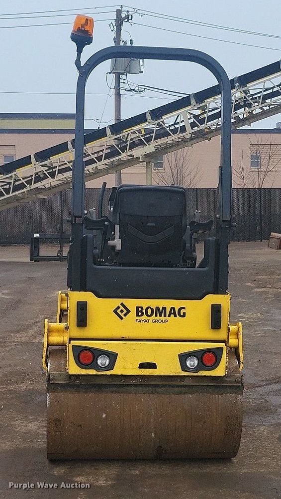 image for item DR4276 2016 Bomag BW 120 SLC-5 double drum vibratory roller