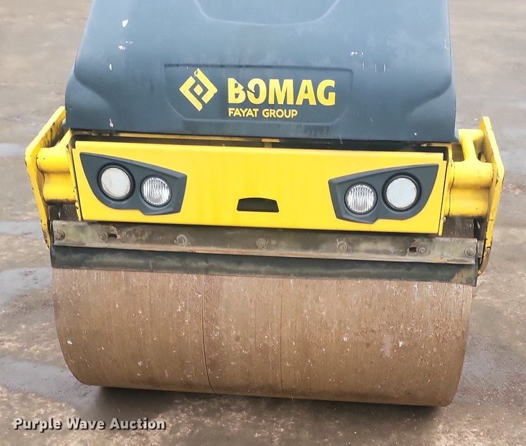 image for item DR4276 2016 Bomag BW 120 SLC-5 double drum vibratory roller