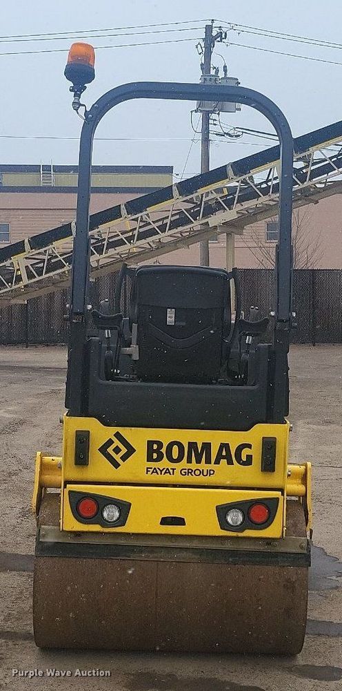 image for item DR4277 2022 Bomag BW 120 SLC-5 double drum vibratory roller