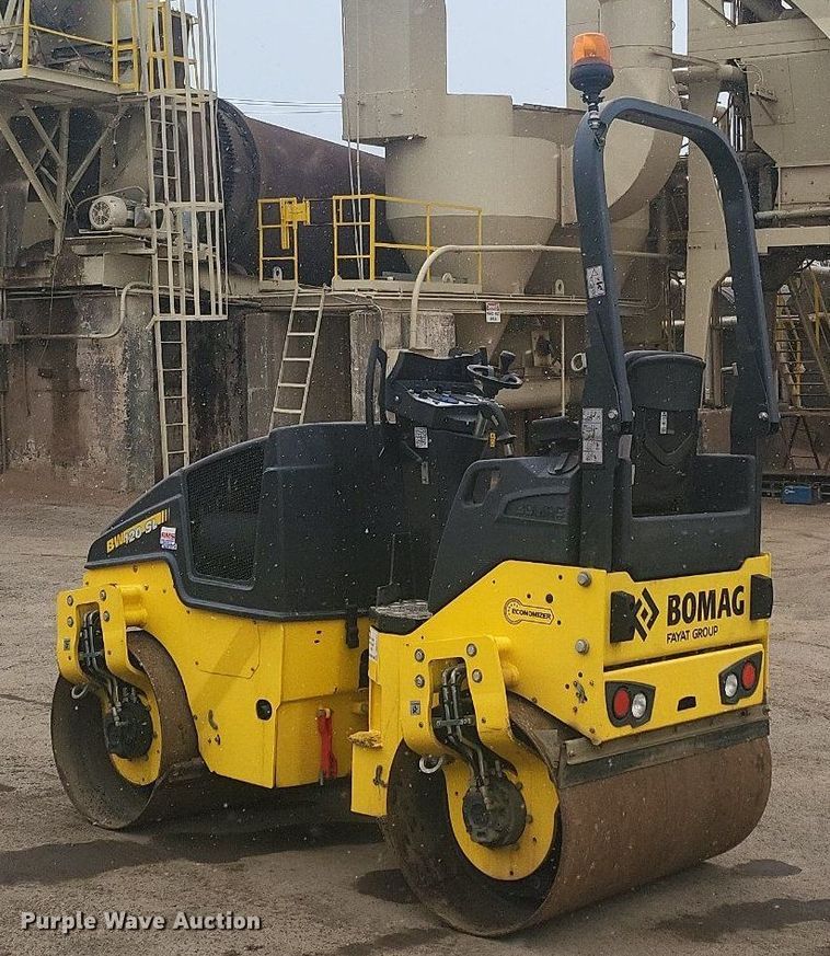 image for item DR4277 2022 Bomag BW 120 SLC-5 double drum vibratory roller