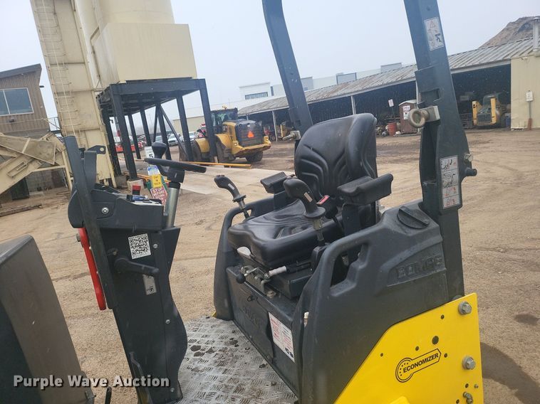 image for item DR4277 2022 Bomag BW 120 SLC-5 double drum vibratory roller