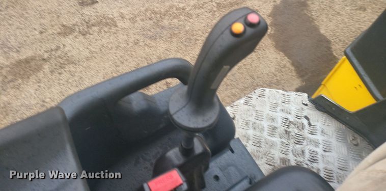 image for item DR4277 2022 Bomag BW 120 SLC-5 double drum vibratory roller