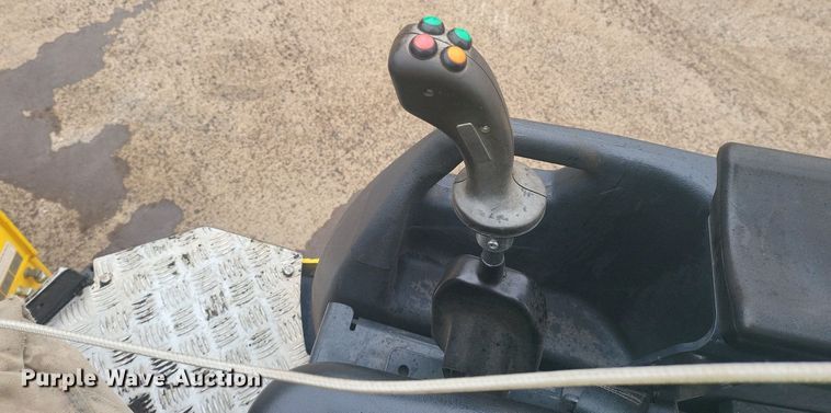 image for item DR4277 2022 Bomag BW 120 SLC-5 double drum vibratory roller