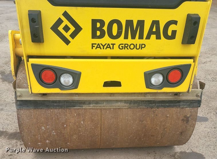 image for item DR4277 2022 Bomag BW 120 SLC-5 double drum vibratory roller