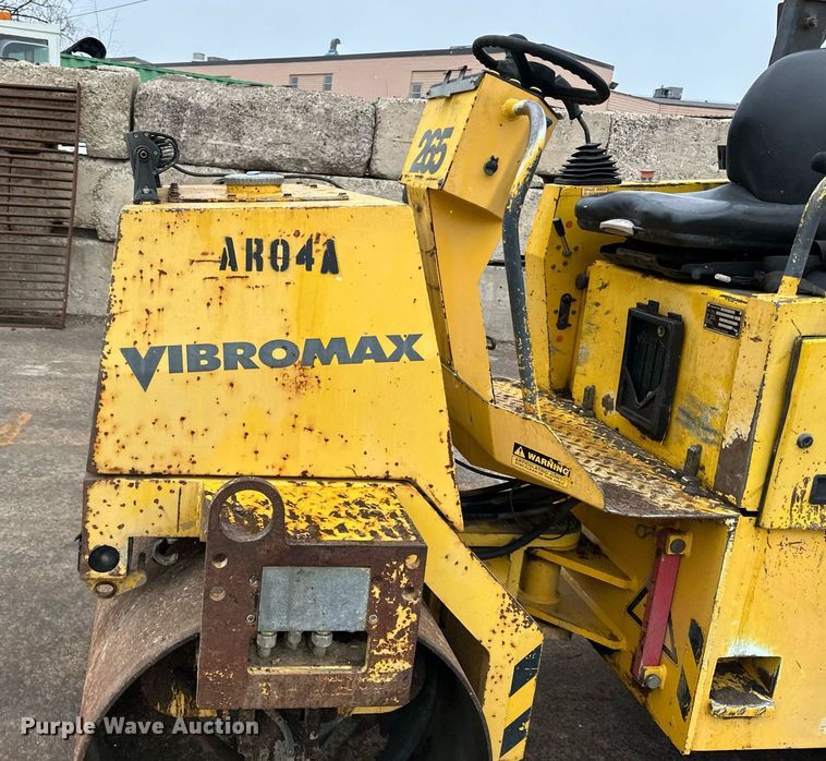 image for item DR4278 2002 Vibromax  W265 double drum vibratory roller
