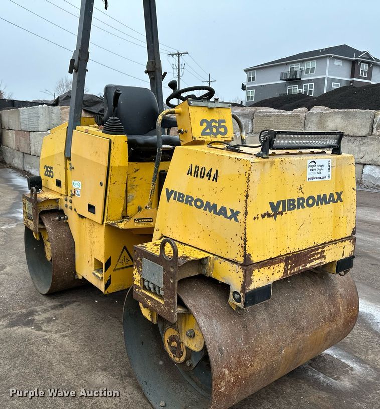 image for item DR4278 2002 Vibromax  W265 double drum vibratory roller